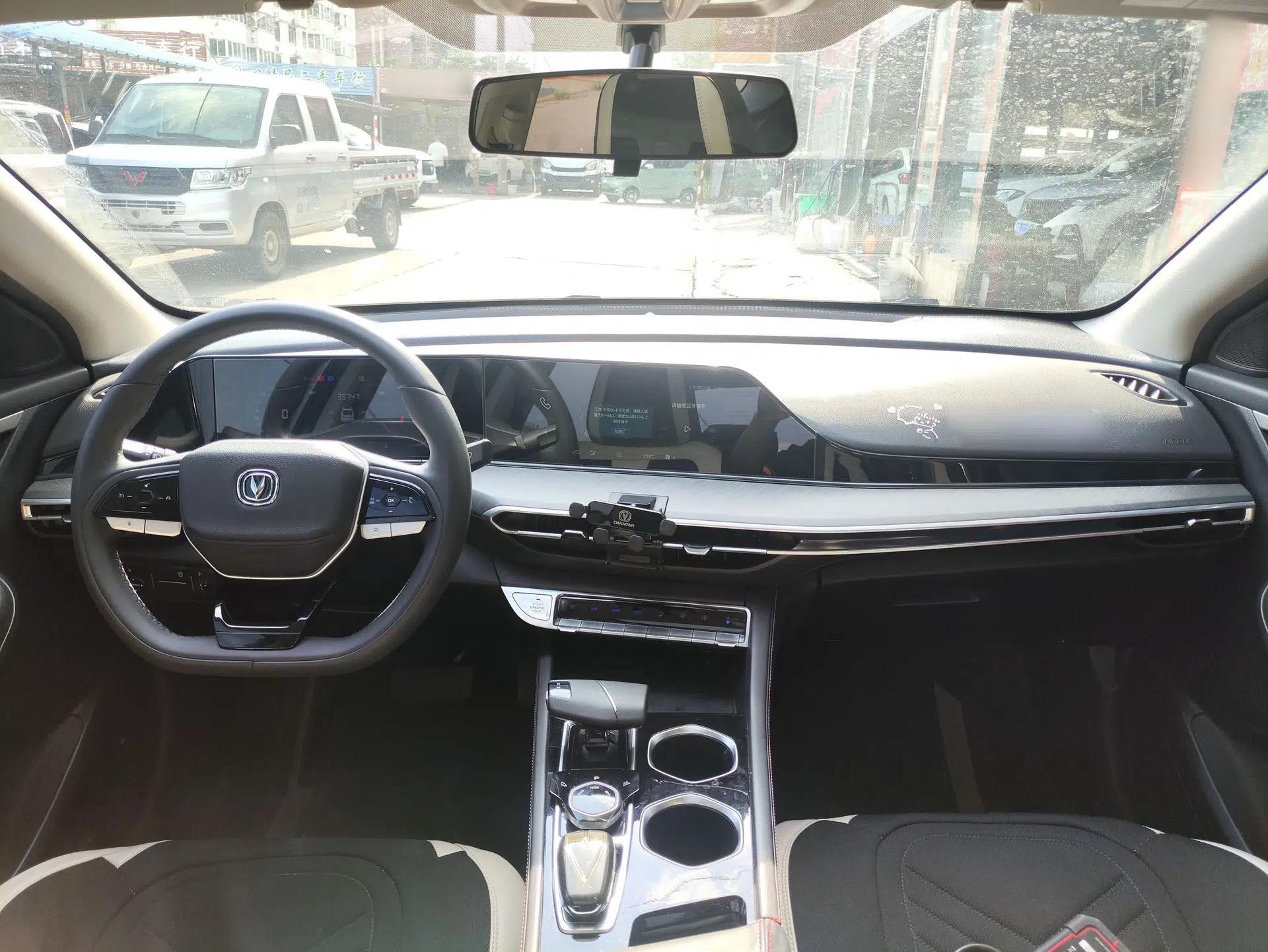CHANGAN Eado 2022 PLUS Blue Whale NE 1.4T GDI DCT Prestige Edition — миниатюра 12