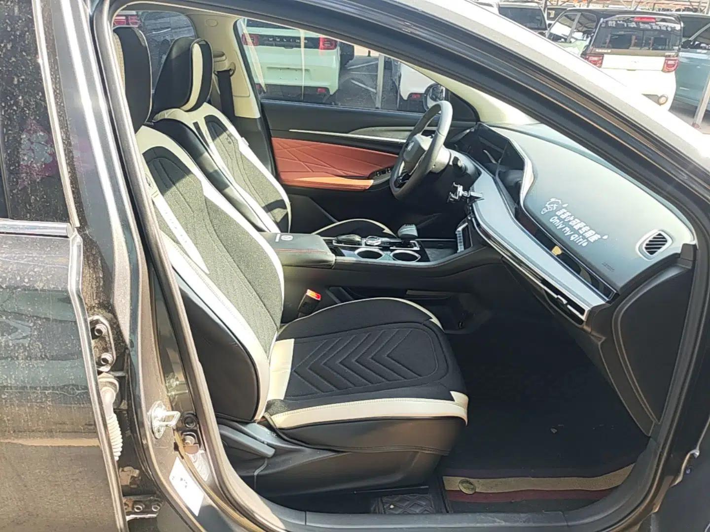 CHANGAN Eado 2022 PLUS Blue Whale NE 1.4T GDI DCT Prestige Edition — миниатюра 19