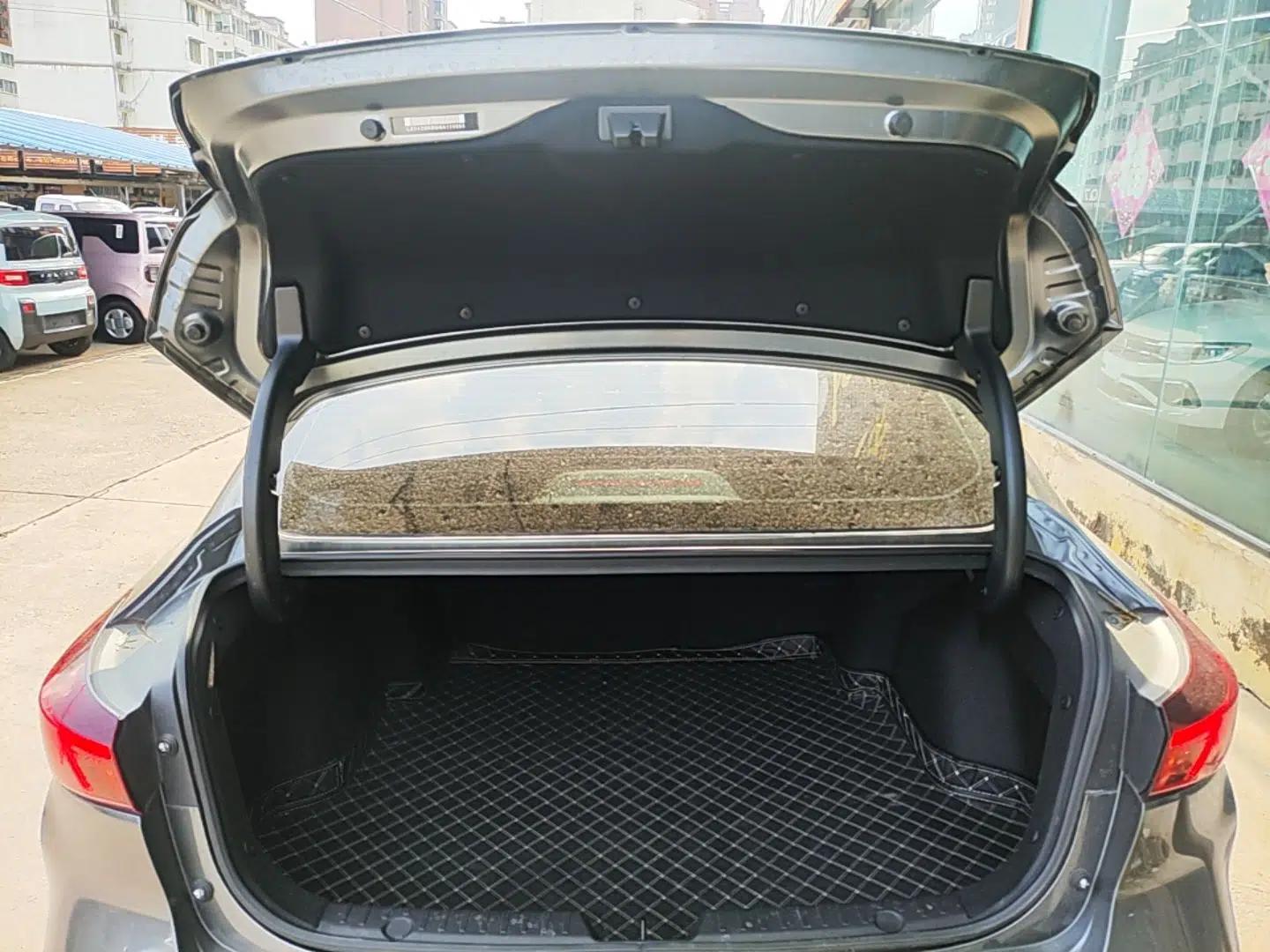 CHANGAN Eado 2022 PLUS Blue Whale NE 1.4T GDI DCT Prestige Edition — миниатюра 22
