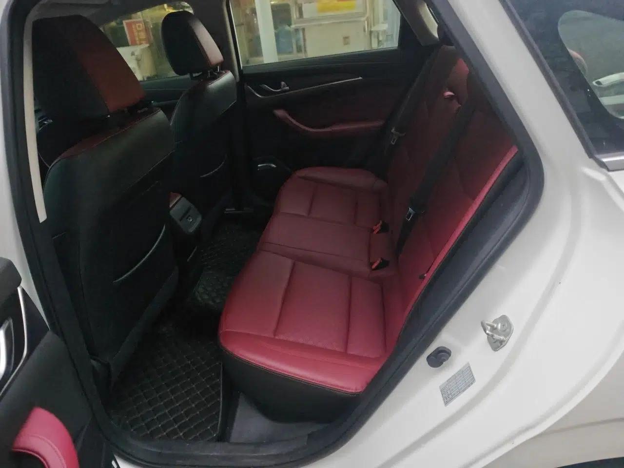 CHANGAN Eado 2019 Blue Whale Edition 280T GDI DCT High-Speed Model — миниатюра 17