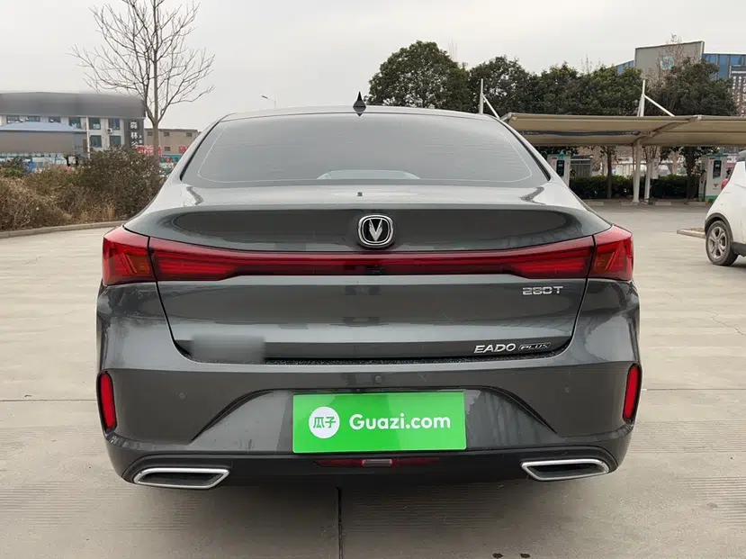CHANGAN Eado 2023 Changan Edition PLUS Blue Whale NE 1.4T GDI DCT Prestige Version — миниатюра 12