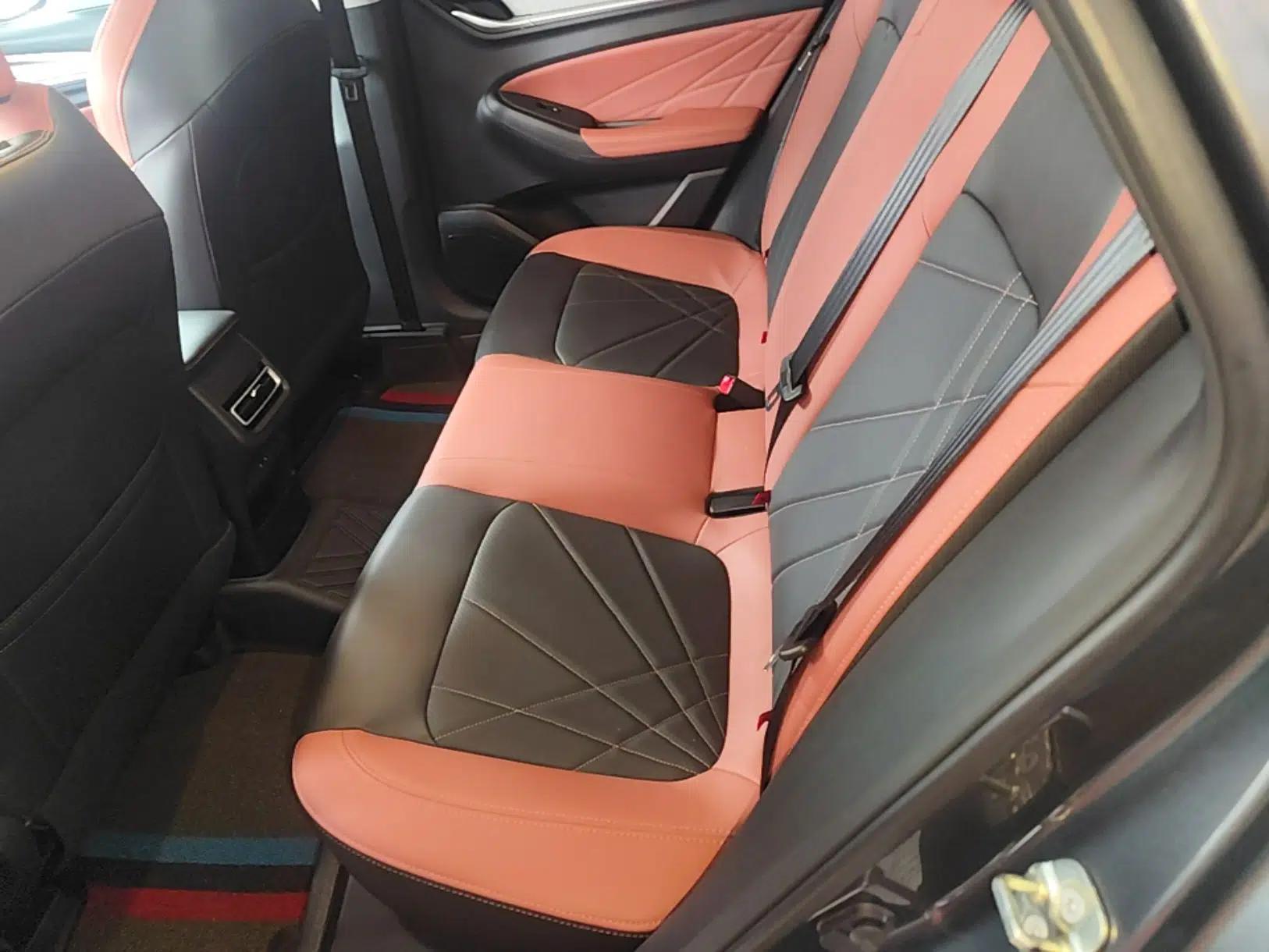CHANGAN Eado 2023 Changan Edition PLUS Blue Whale NE 1.4T GDI DCT Prestige Version — миниатюра 28