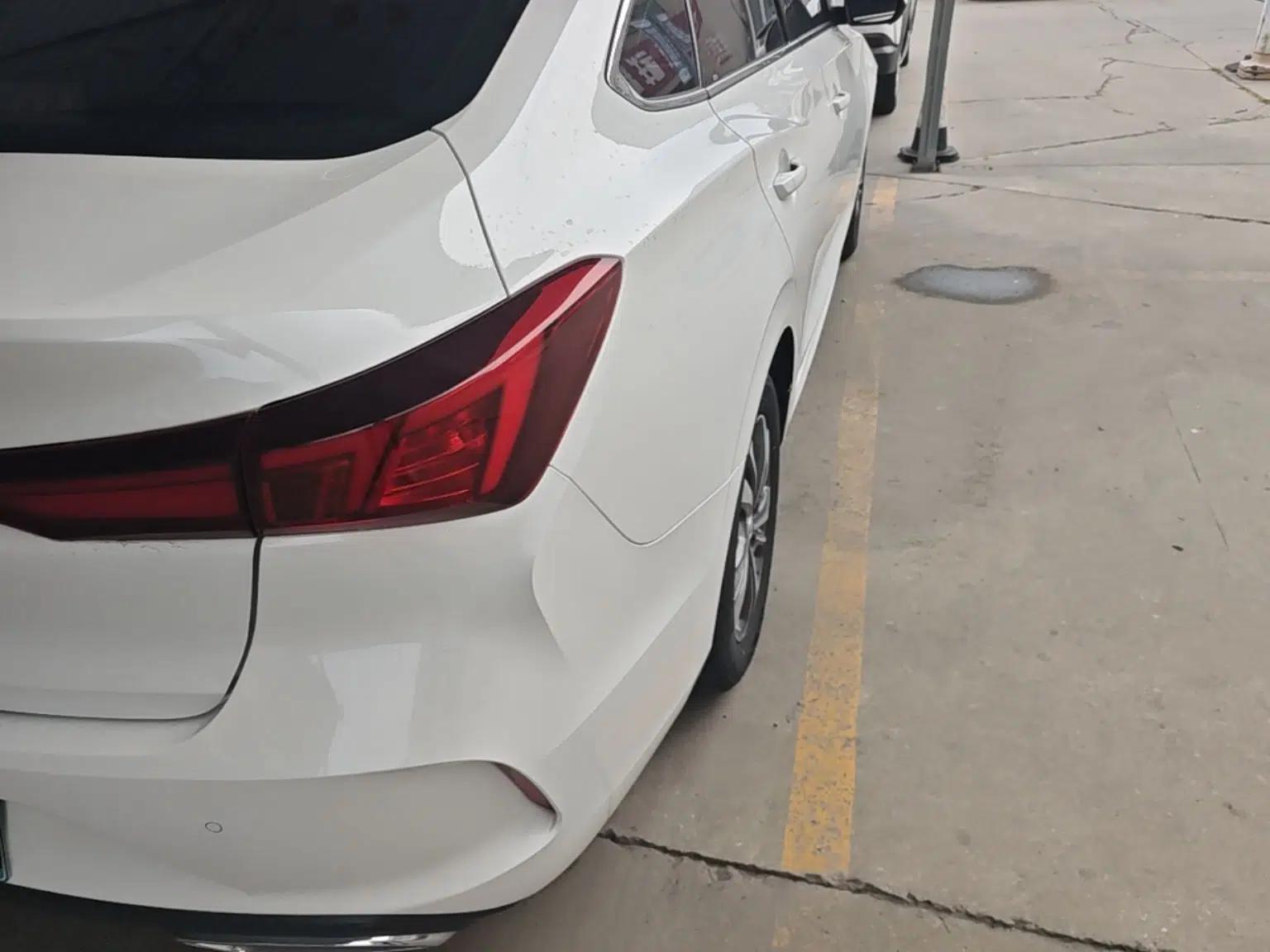 CHANGAN Eado 2023 Changan Edition PLUS Blue Whale NE 1.4T GDI DCT Prestige Version — миниатюра 9