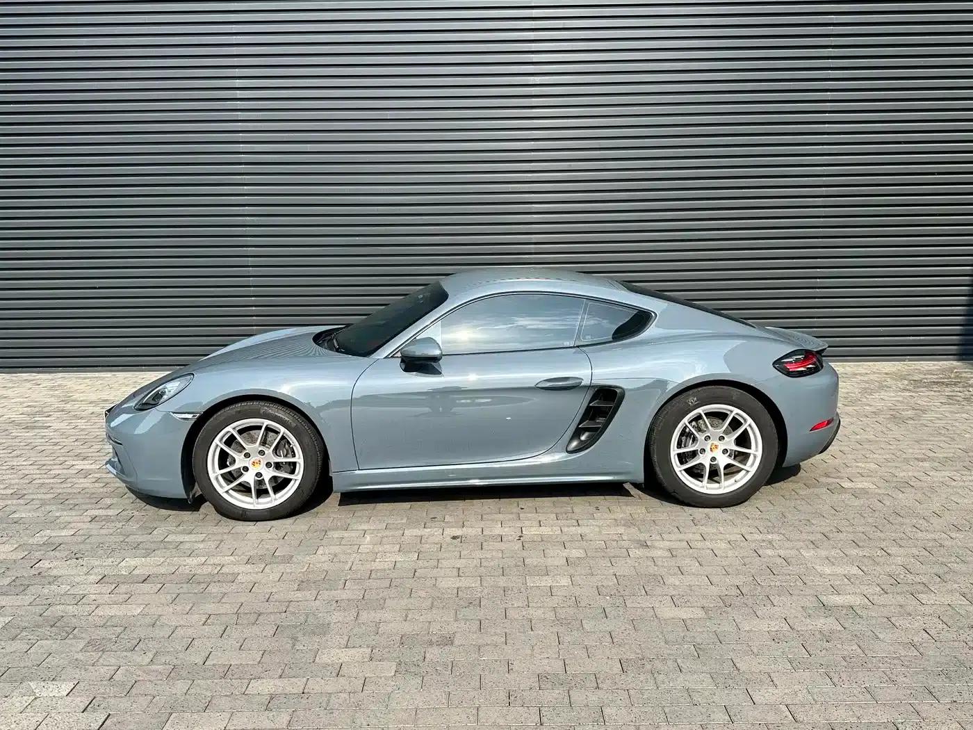 Porsche 718 Cayman 2016 2.0T — миниатюра 4