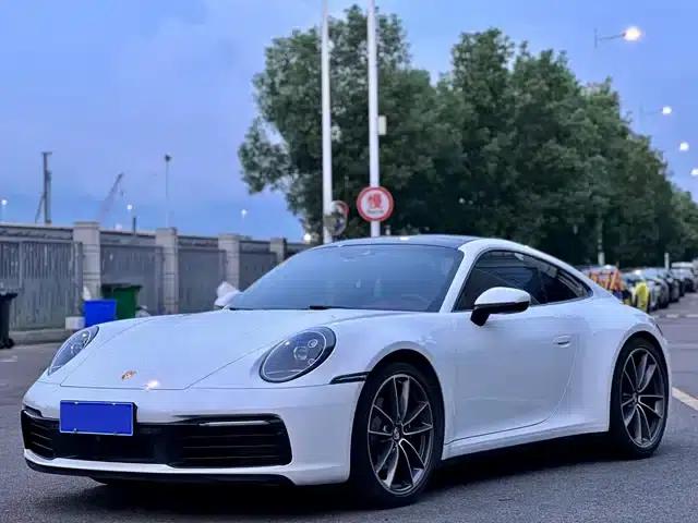 Porsche 911 2020 Carrera 3.0T