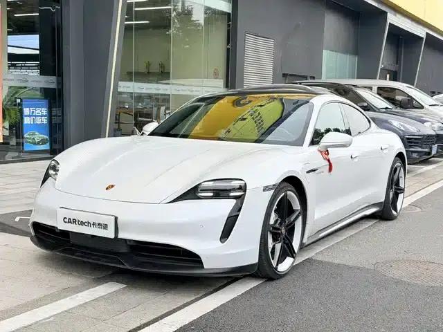 2022 Taycan Facelift