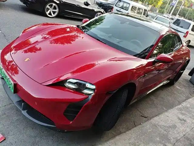 2022 Taycan GTS