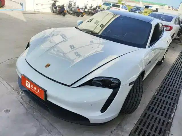 2022 Taycan Facelift