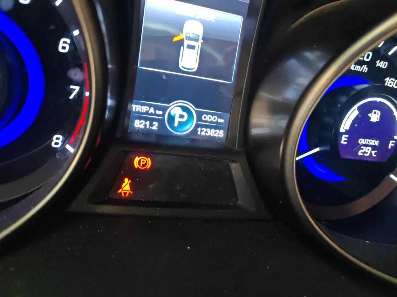 CHANGAN CS75 2014 1.8T Automatic Prestige Model China V Standard — миниатюра 12