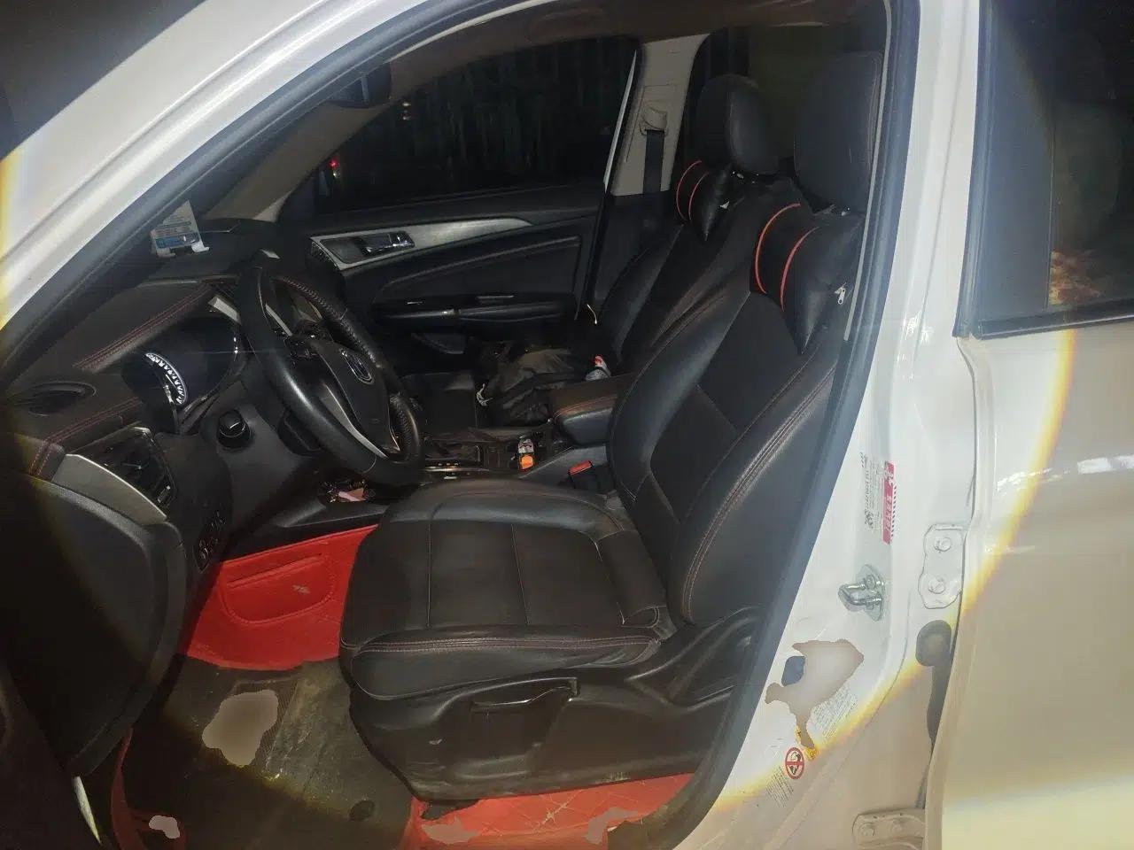 CHANGAN CS75 2017 Shangkui Edition 1.5T Automatic Fengxiang Model — миниатюра 15