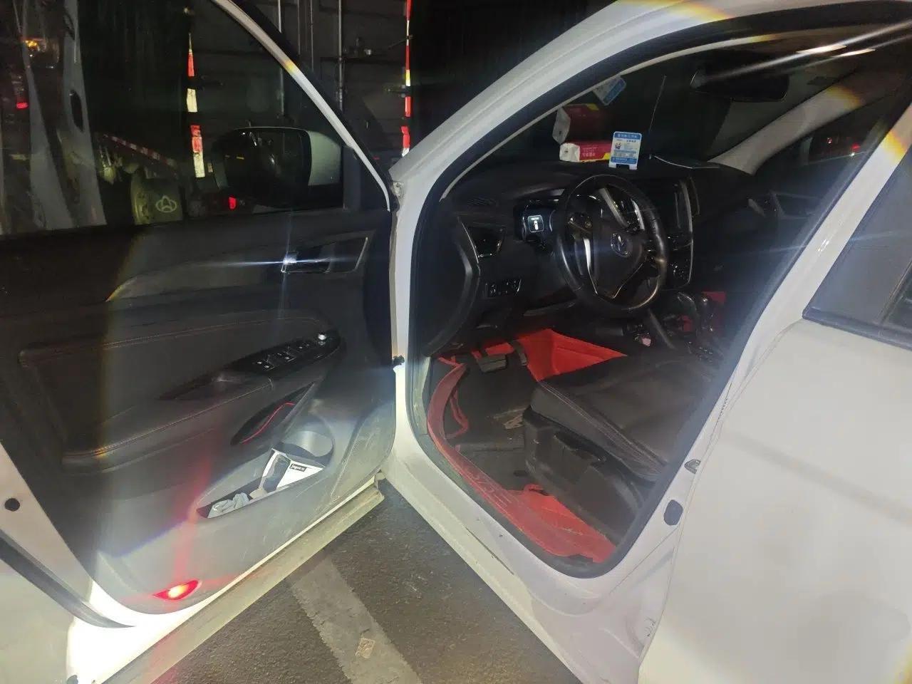 CHANGAN CS75 2017 Shangkui Edition 1.5T Automatic Fengxiang Model — миниатюра 16