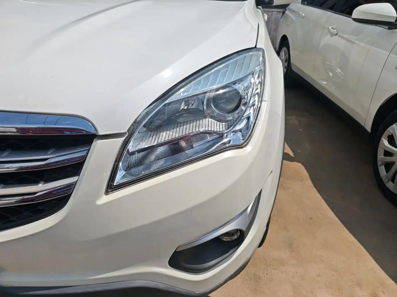 CHANGAN CS35 2016 1.6L Automatic Luxury Model China IV Standard — миниатюра 8