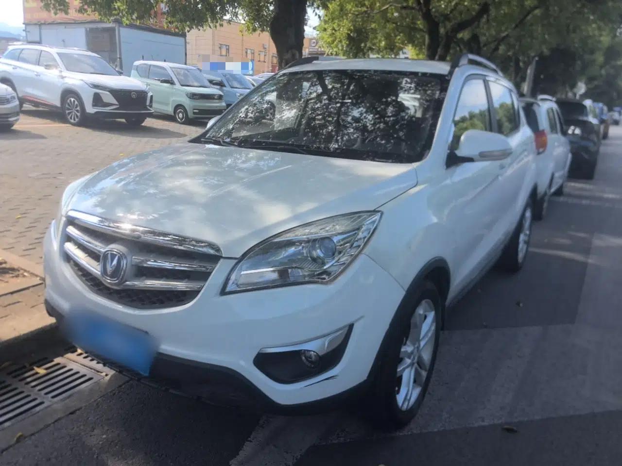 CHANGAN CS35 2015 1.6L Manual Luxury Model China V Standard — миниатюра 1