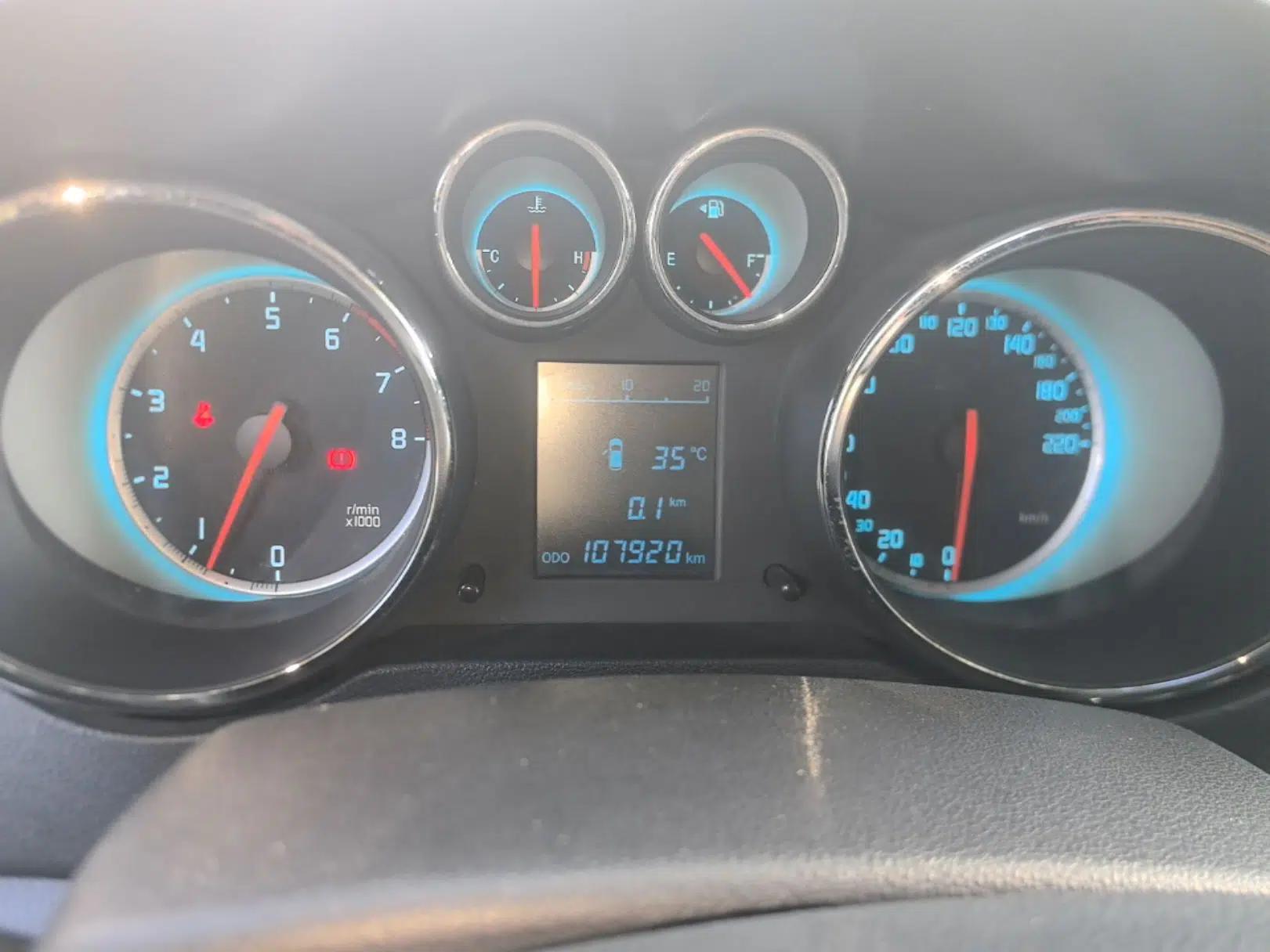 CHANGAN CS35 2015 1.6L Manual Luxury Model China V Standard — миниатюра 14