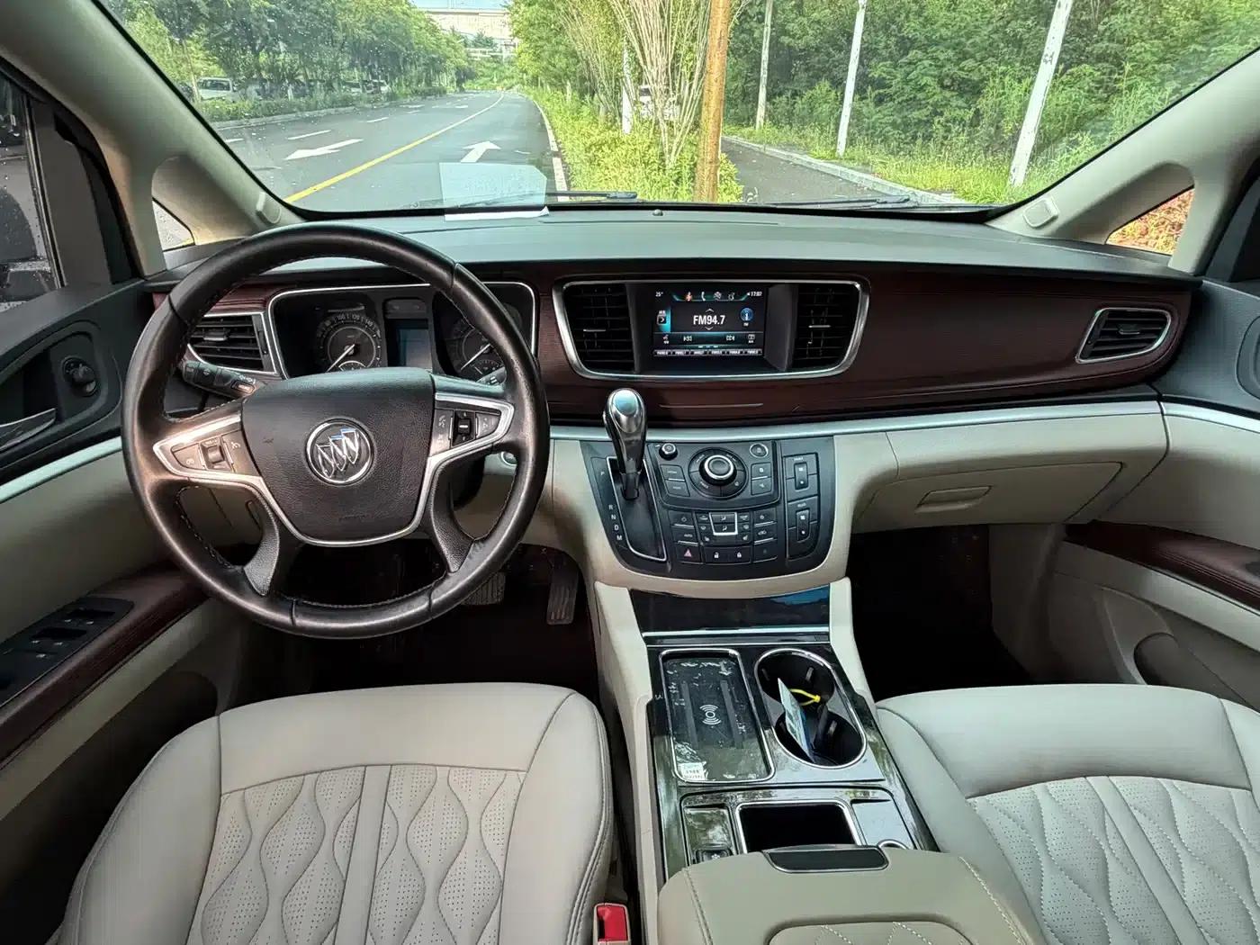 Buick GL8 2017 25S Premium Edition (National V Emission Standard) — миниатюра 9