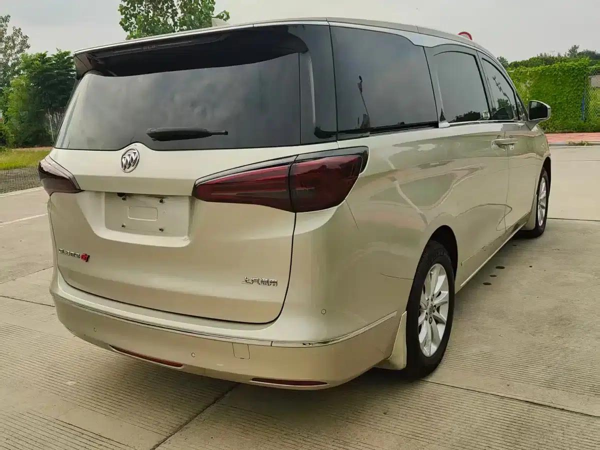 Buick GL8 2017 ES 28T Comfort Model (National V Emission Standard) — миниатюра 6