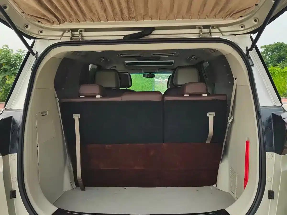 Buick GL8 2017 ES 28T Comfort Model (National V Emission Standard) — миниатюра 7