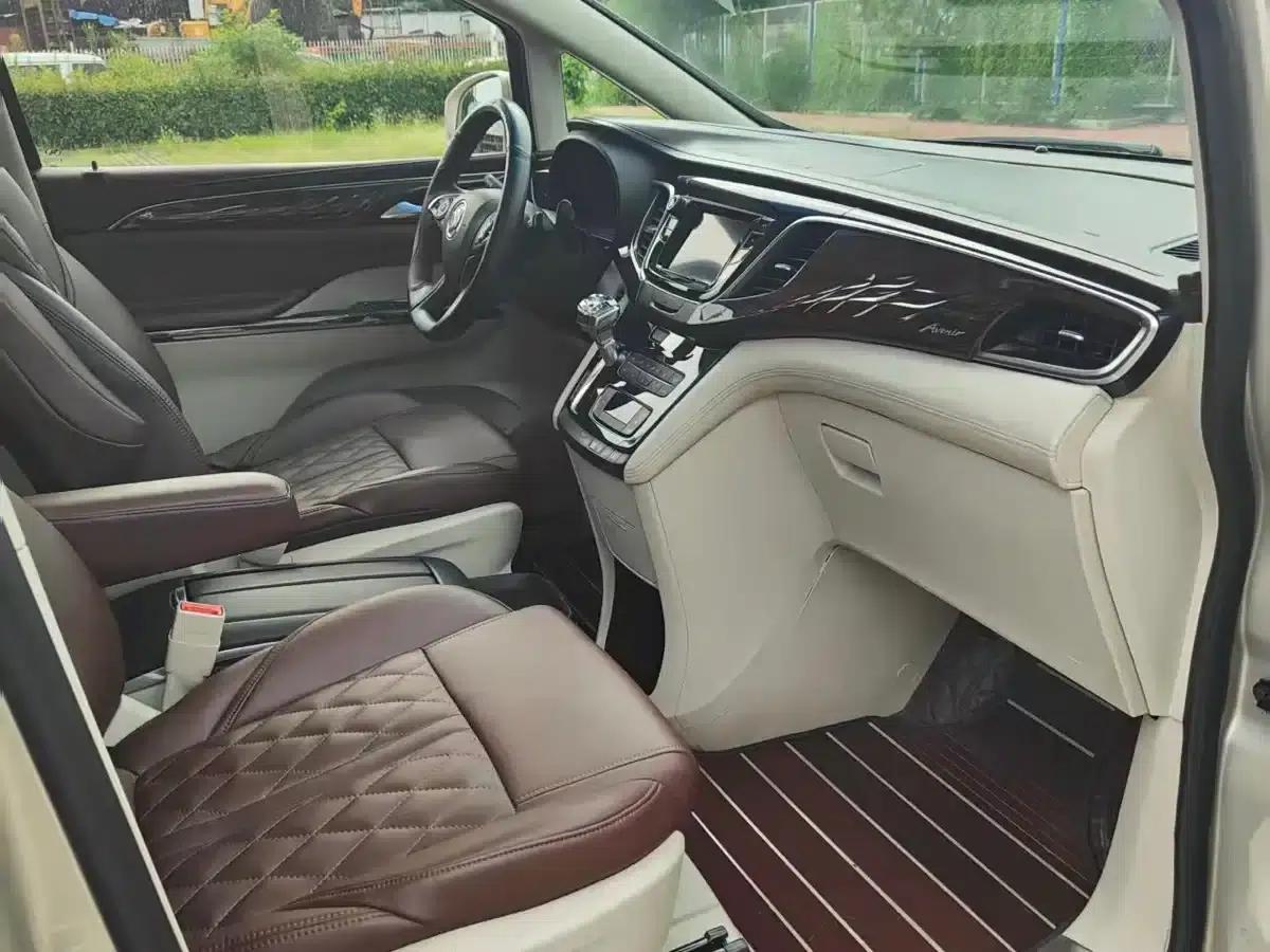 Buick GL8 2017 ES 28T Comfort Model (National V Emission Standard) — миниатюра 10