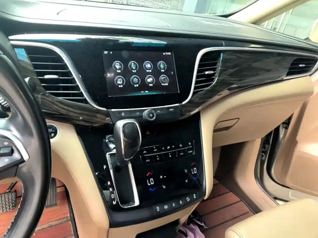 Buick GL8 2017 ES 28T Luxury Edition (National V Emission Standard) — миниатюра 13