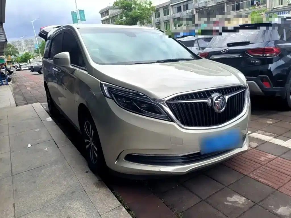 Buick GL8 2017 ES 28T Luxury Edition (National V Emission Standard) — миниатюра 4