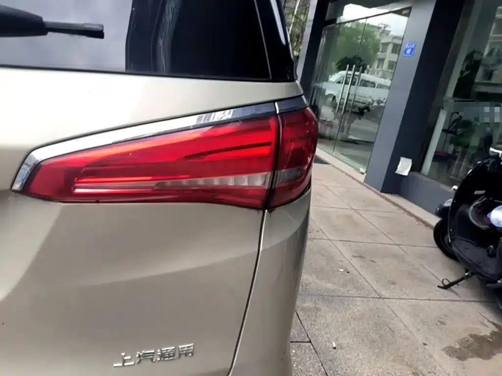 Buick GL8 2017 ES 28T Luxury Edition (National V Emission Standard) — миниатюра 8