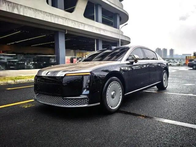 2025 S800 Premium Range Extended Star Executive Edition (4-seater)