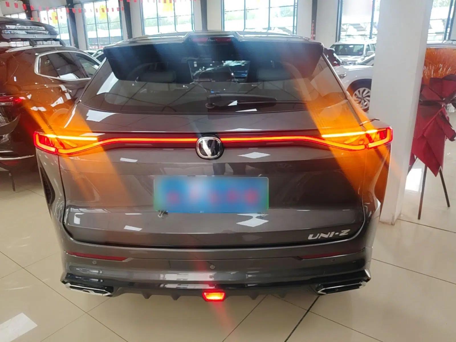CHANGAN UNI-Z New Energy 2024 Blue Whale Smart Electric iDD 125km Beyond Edition — миниатюра 5
