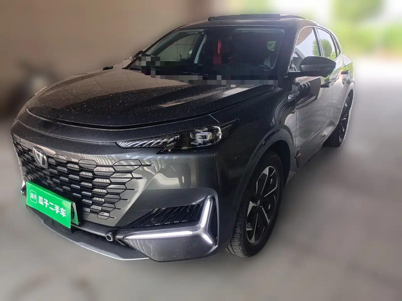 CHANGAN UNI-K iDD 2023 Zhidian iDD 1.5T 135km Smart & Fun Model — миниатюра 1