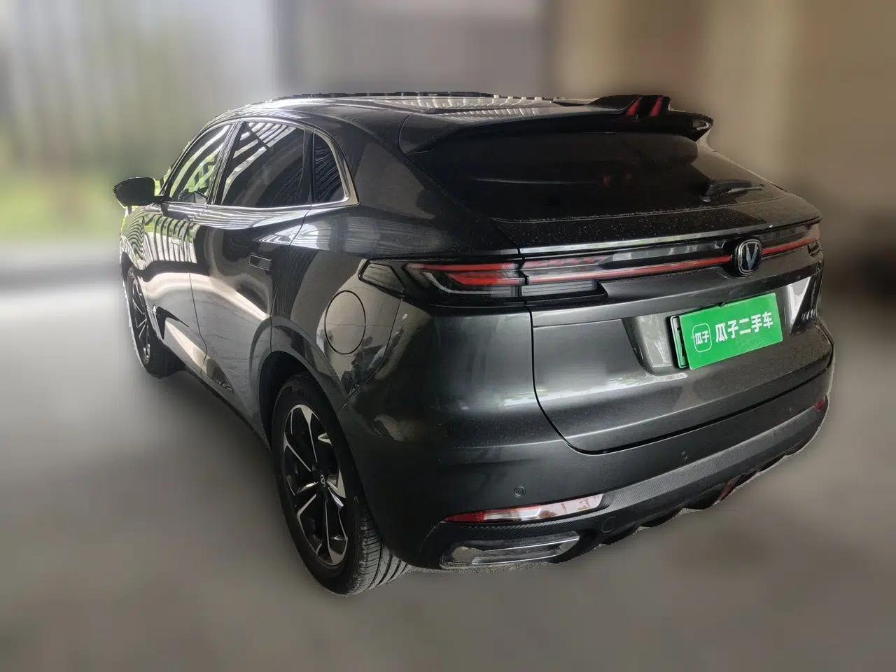 CHANGAN UNI-K iDD 2023 Zhidian iDD 1.5T 135km Smart & Fun Model — миниатюра 4