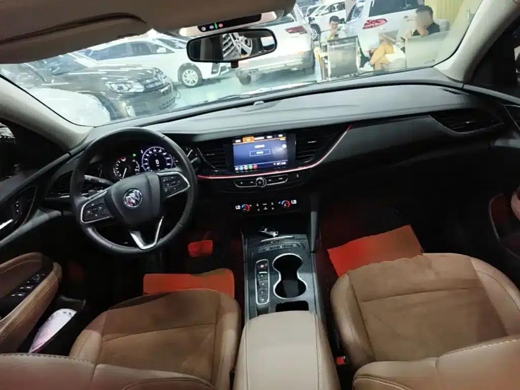 Buick Regal 2020 552T Luxury Edition — миниатюра 10