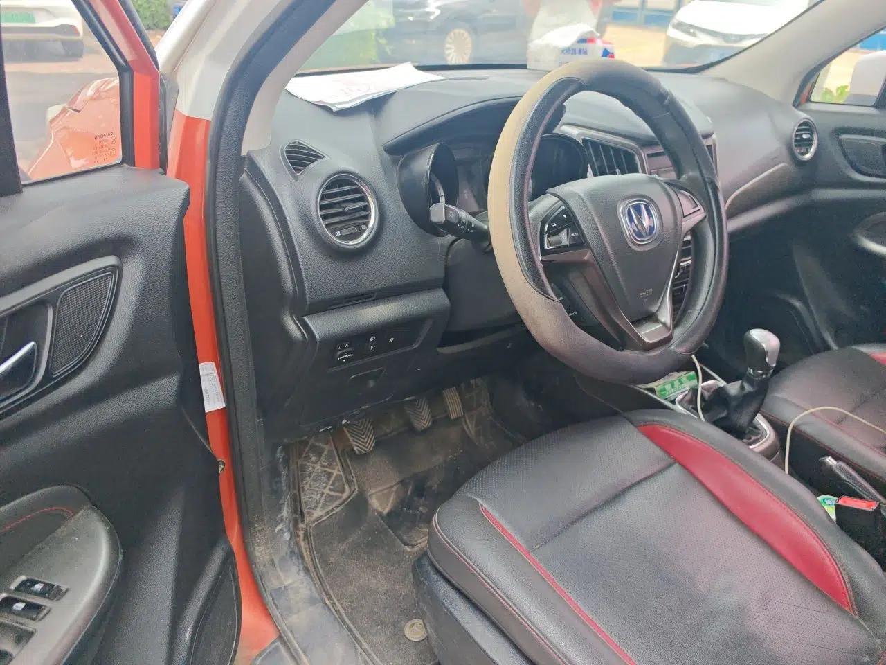 CHANGAN CS15 2016 1.5L Manual Fashion Edition — миниатюра 16