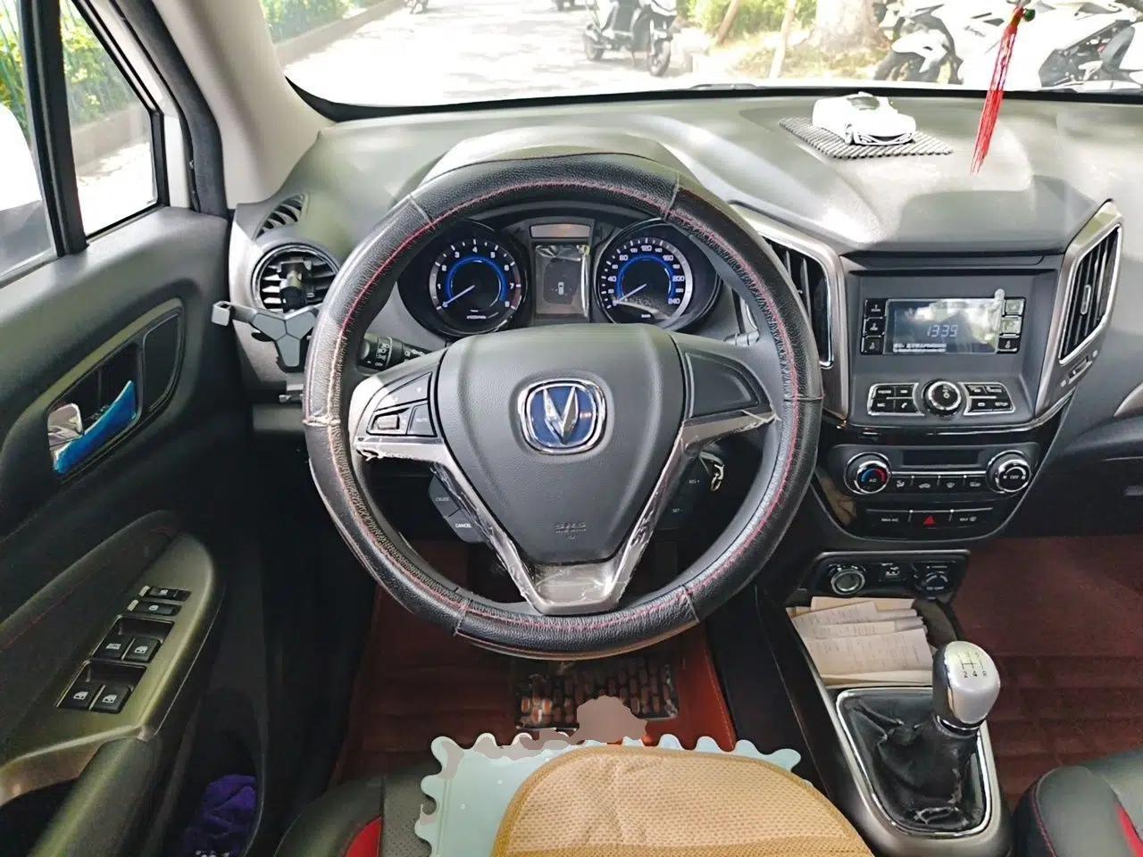 CHANGAN CS15 2016 1.5L Manual Fashion Edition — миниатюра 10