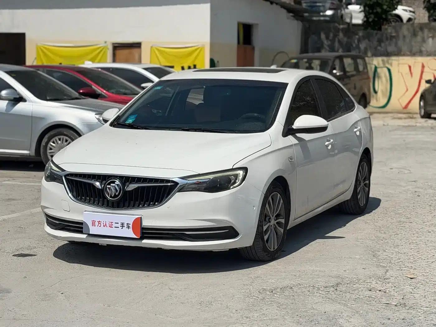 Buick Excelle 2018 18T Automatic Flagship — миниатюра 1