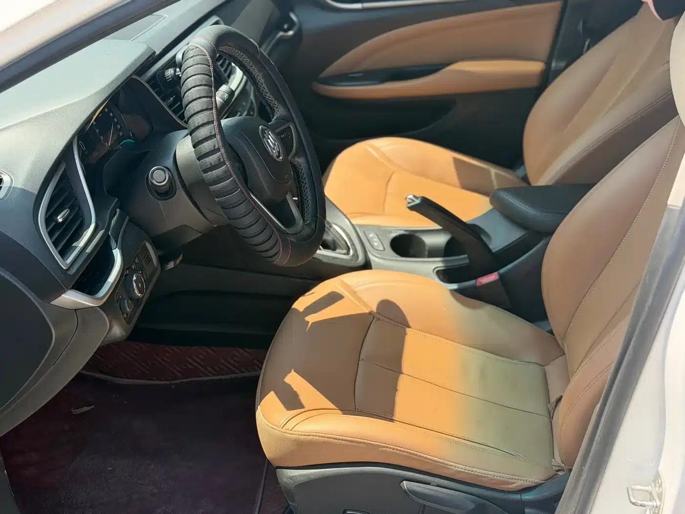 Buick Excelle 2018 18T Automatic Flagship — миниатюра 4