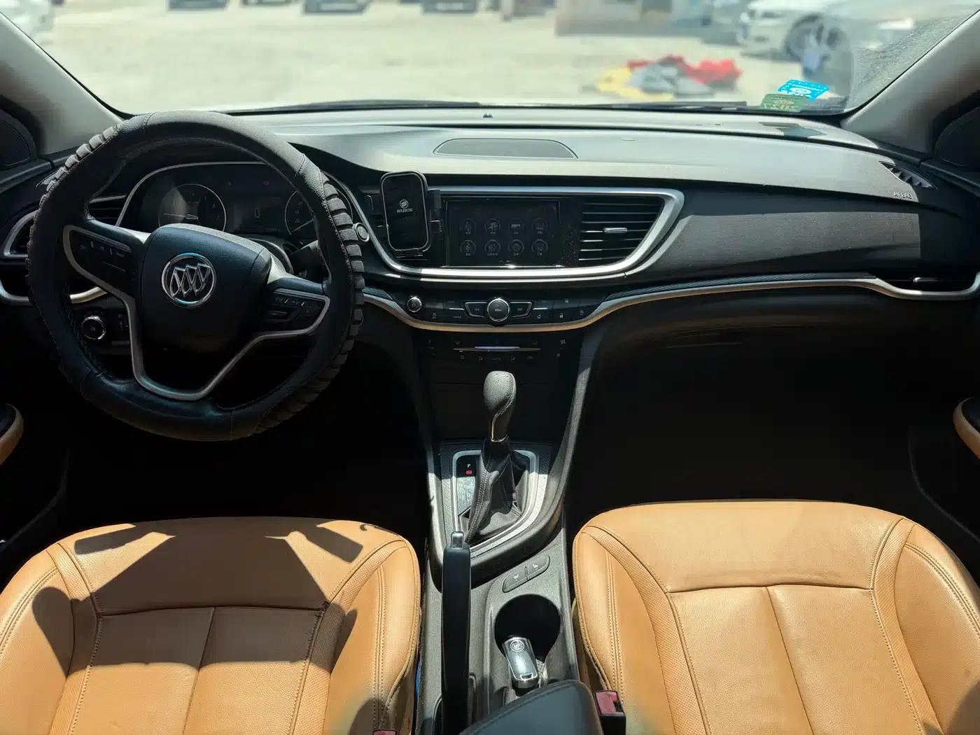 Buick Excelle 2018 18T Automatic Flagship — миниатюра 5
