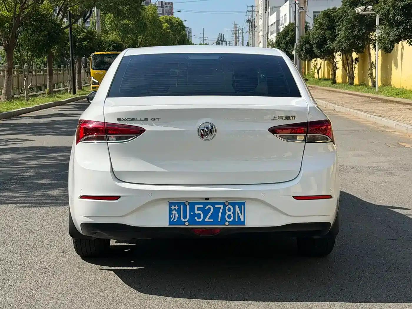 Buick Excelle 2021 Facelift Classic 1.5L Automatic Elite — миниатюра 8