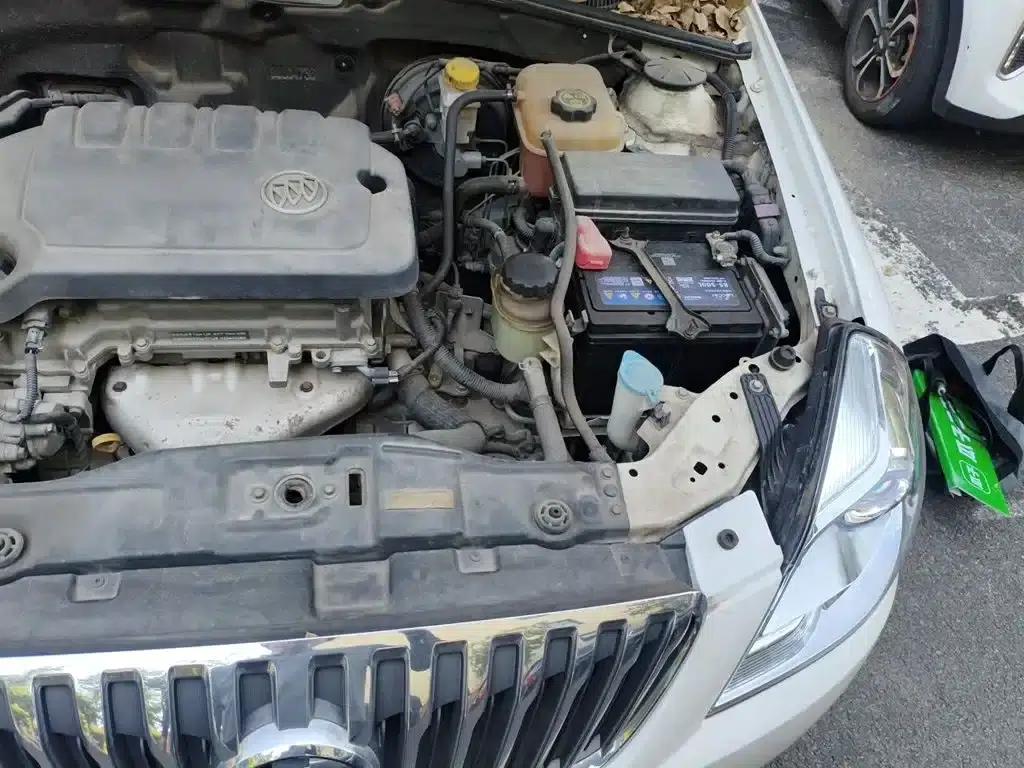 Buick Excelle 2015 1.5L Automatic Premium Edition — миниатюра 22