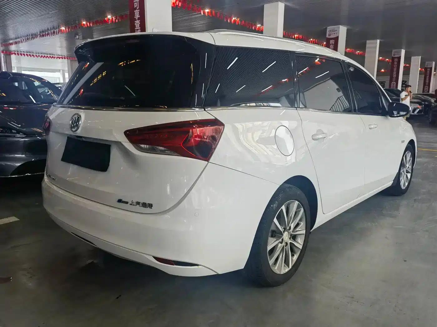 Buick GL6 2021 323T Mild Hybrid Connected Luxury Edition — миниатюра 4