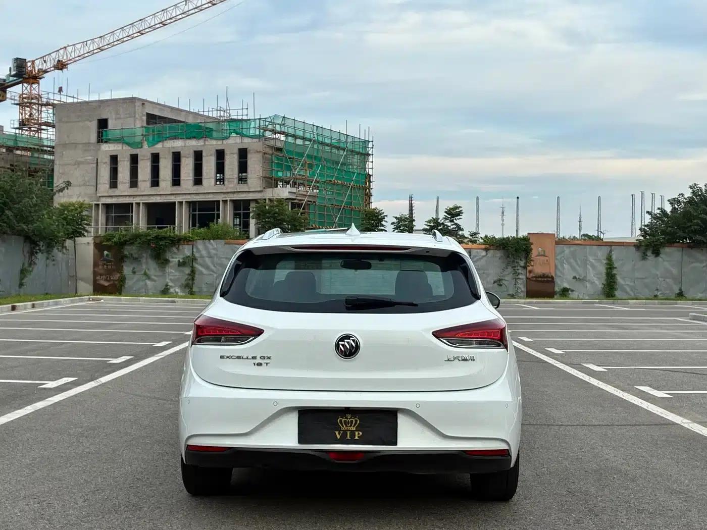 Buick Verano 2018 18T Automatic Elite — миниатюра 6