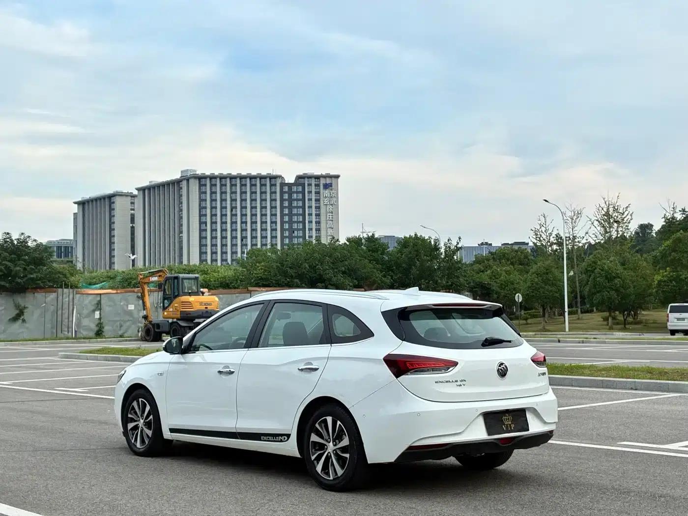 Buick Verano 2018 18T Automatic Elite — миниатюра 7
