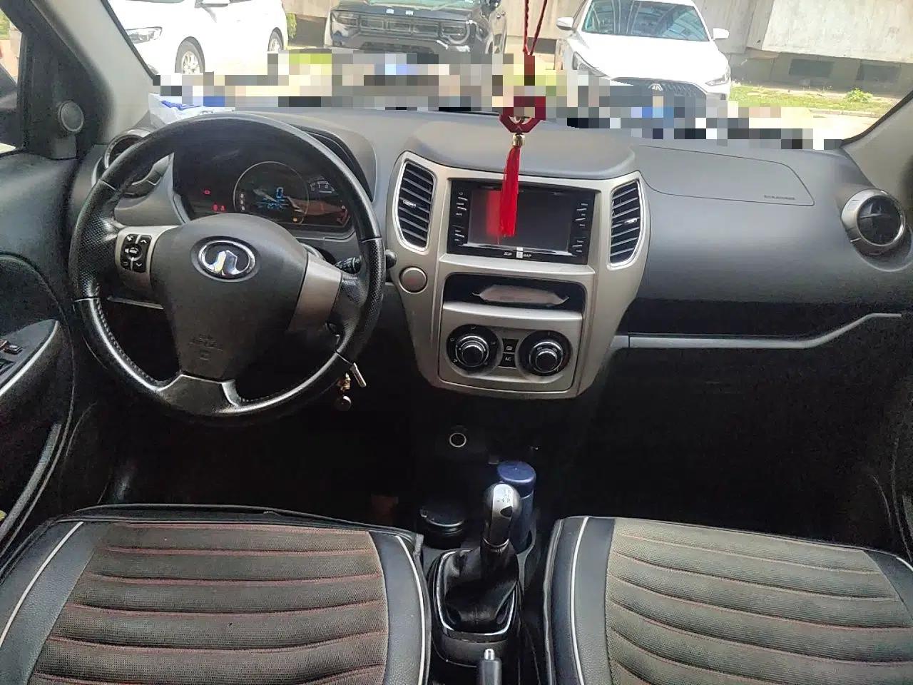 Great Wall M4 2012 1.5L Manual Luxury Version — миниатюра 9
