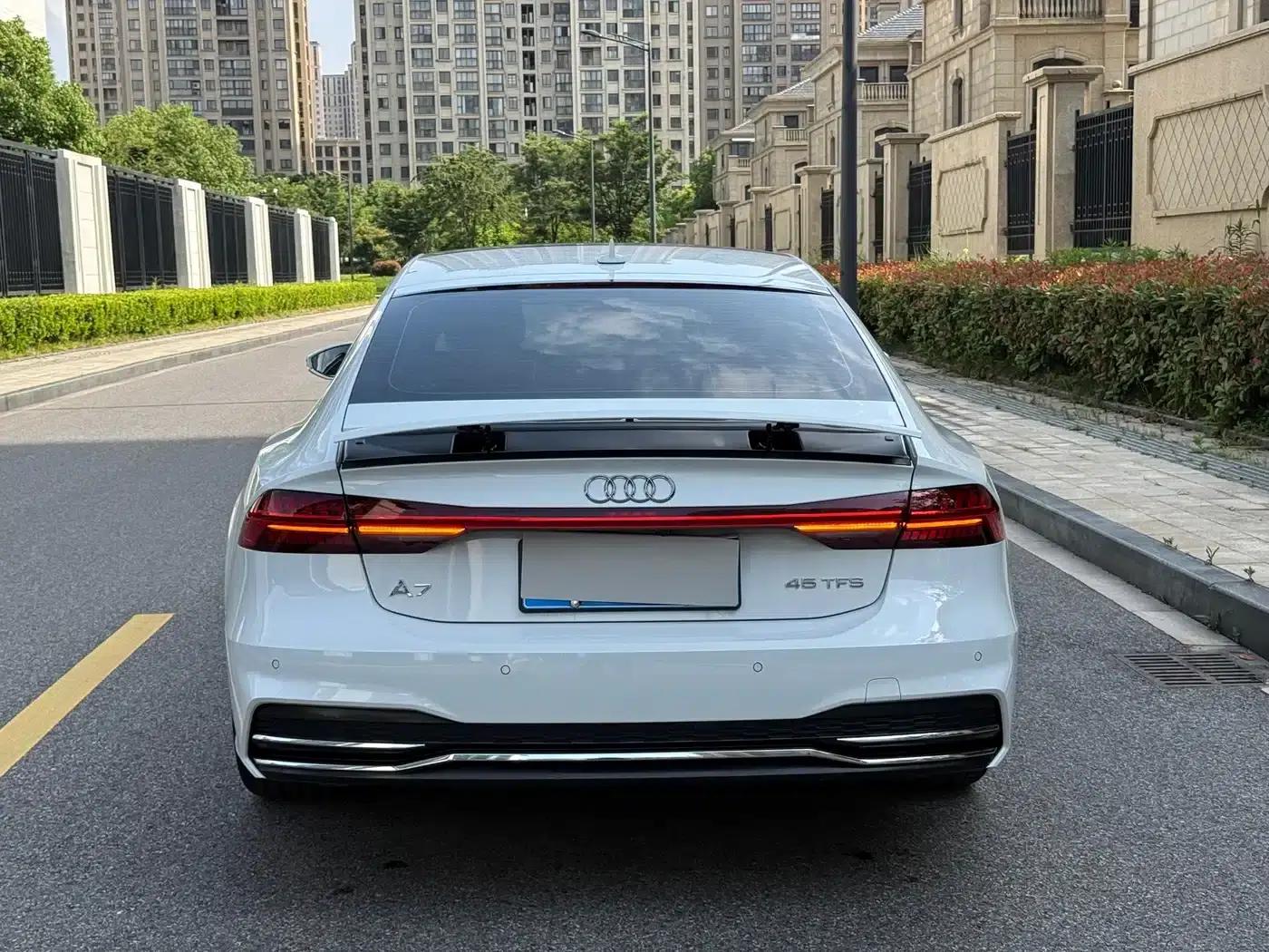 Audi A7 2023 45 TFSI Premium Edition — миниатюра 4