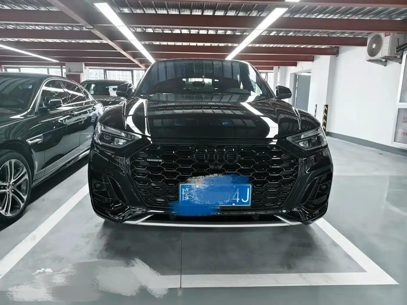 Audi Q5L Sportback 2024 40 TFSI Luxury — миниатюра 2