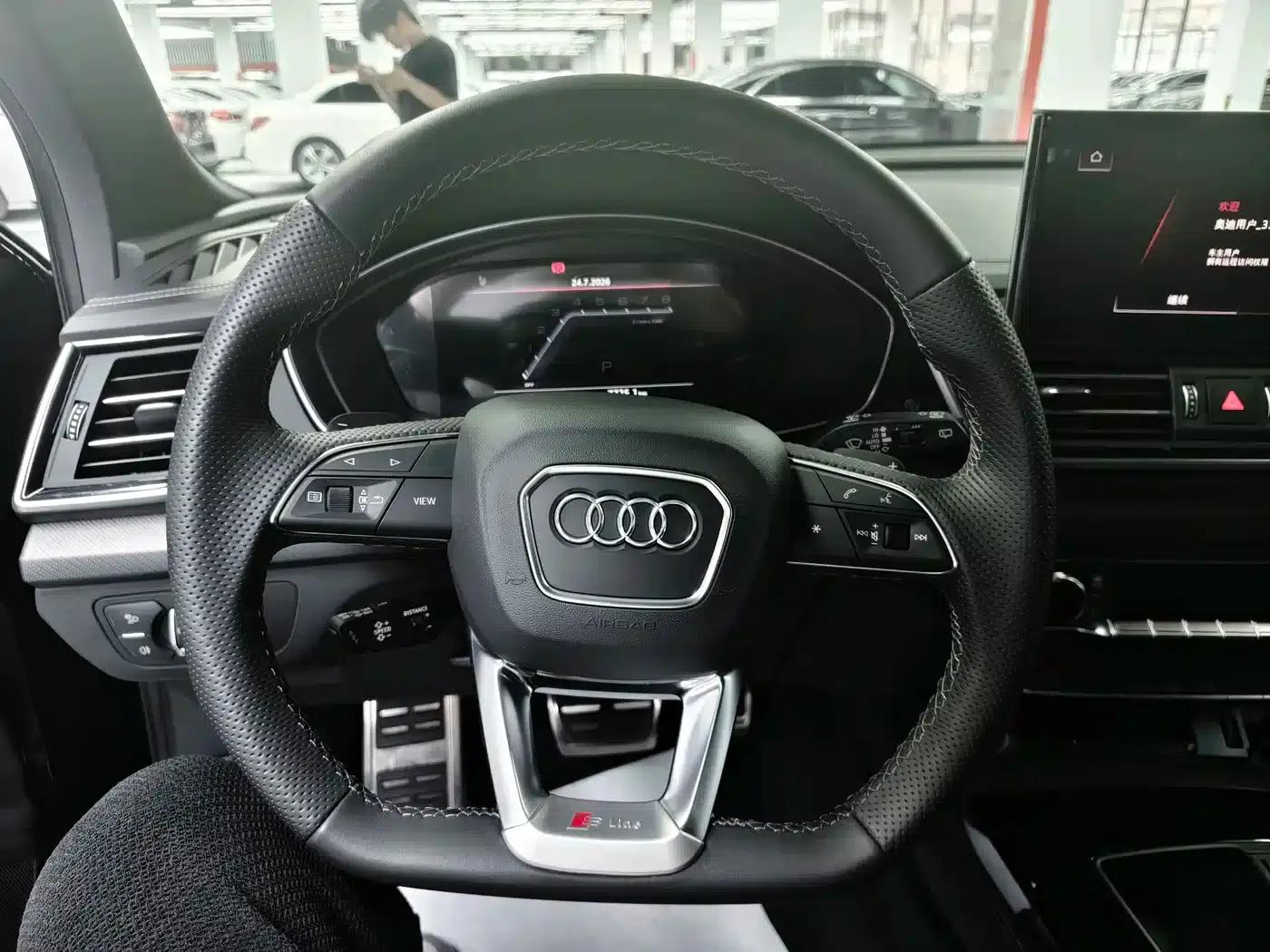 Audi Q5L Sportback 2024 40 TFSI Luxury — миниатюра 11