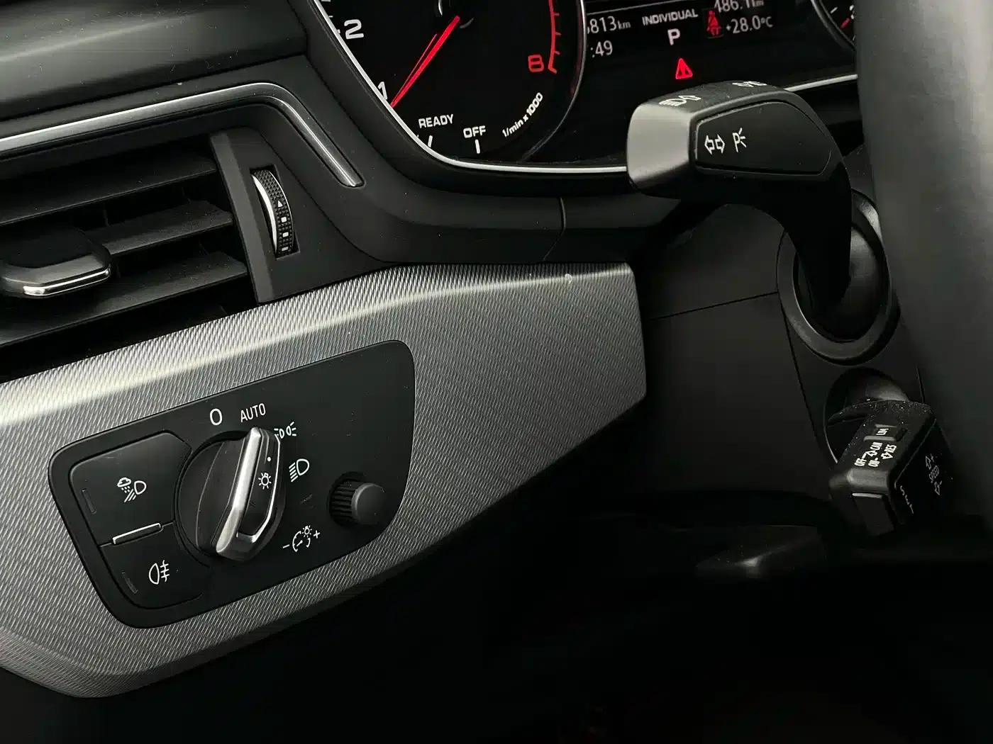 Audi A4 (Imported) 2019 45 TFSI allroad quattro Fashion Edition — миниатюра 13