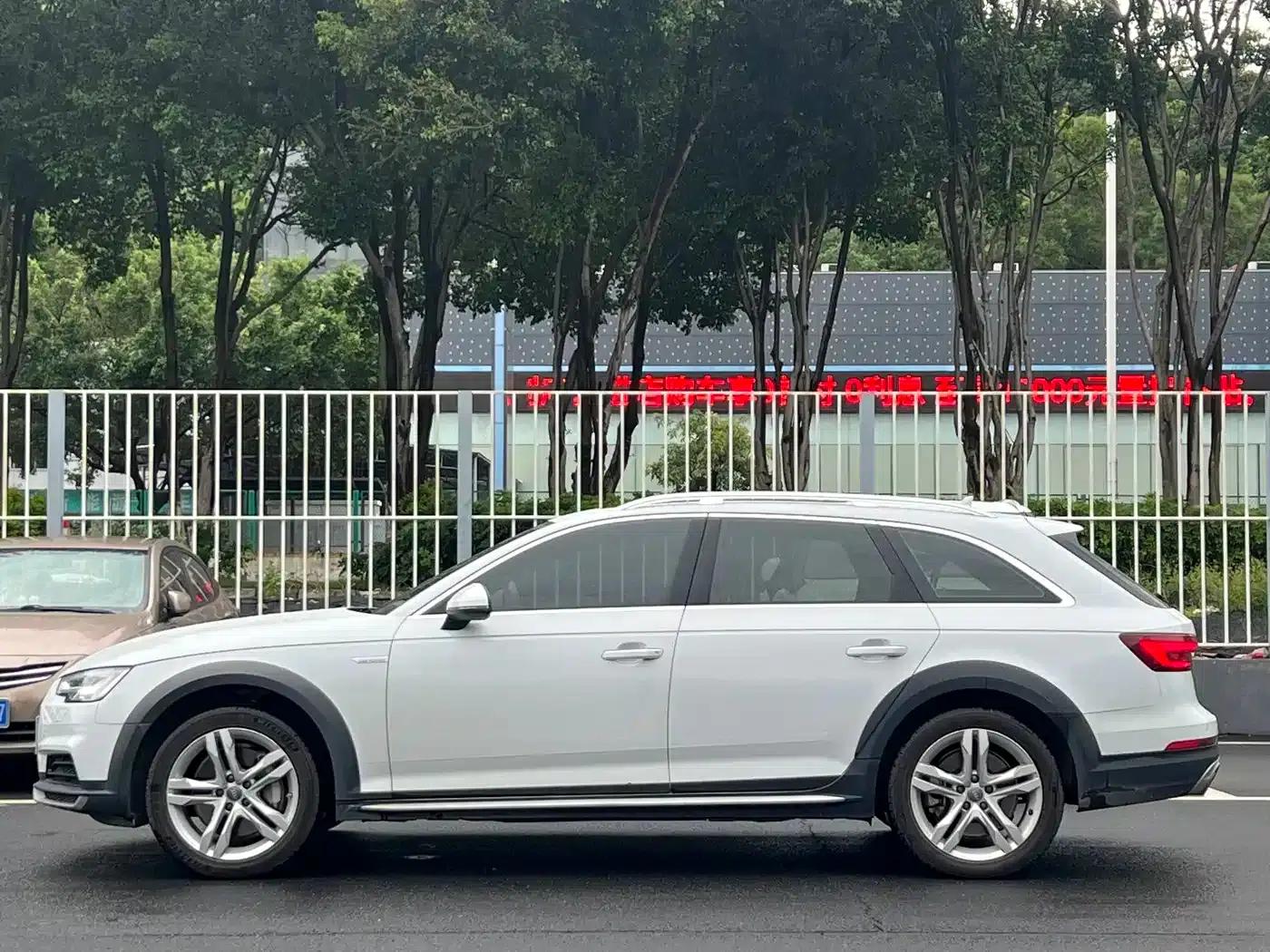 Audi A4 (Imported) 2019 45 TFSI allroad quattro Fashion Edition — миниатюра 7
