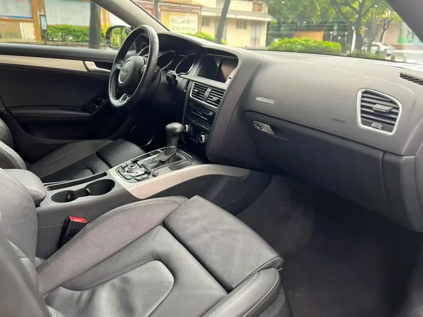 Audi A5 (Imported) 2014 Sportback 45 TFSI quattro — миниатюра 8