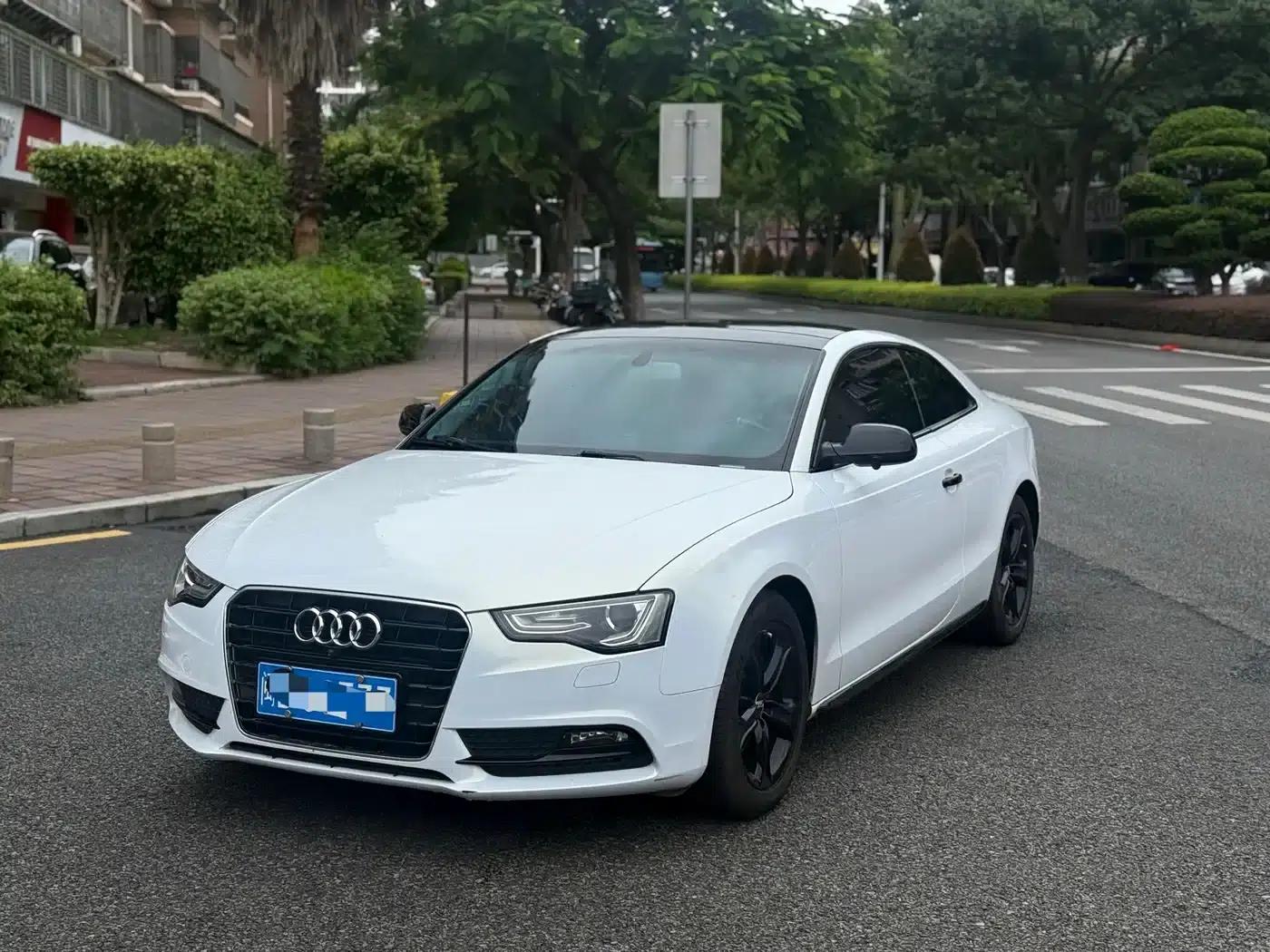 2014 Audi A5 Coupe 45 TFSI (Imported) — миниатюра 1