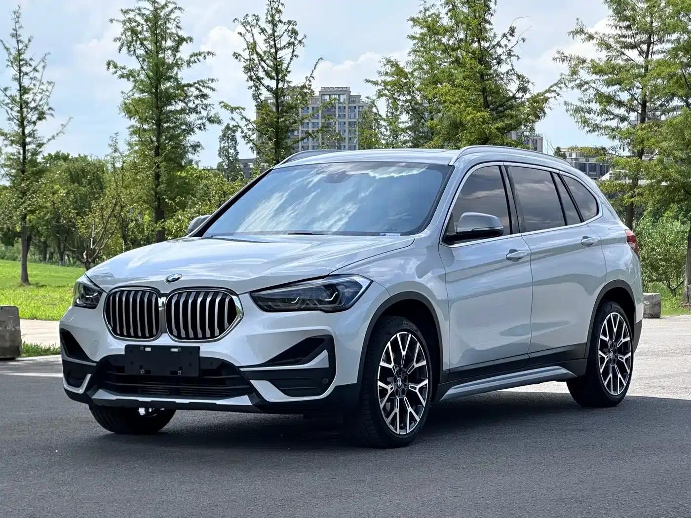 BMW X1 2021 xDrive25Li Premium — миниатюра 2