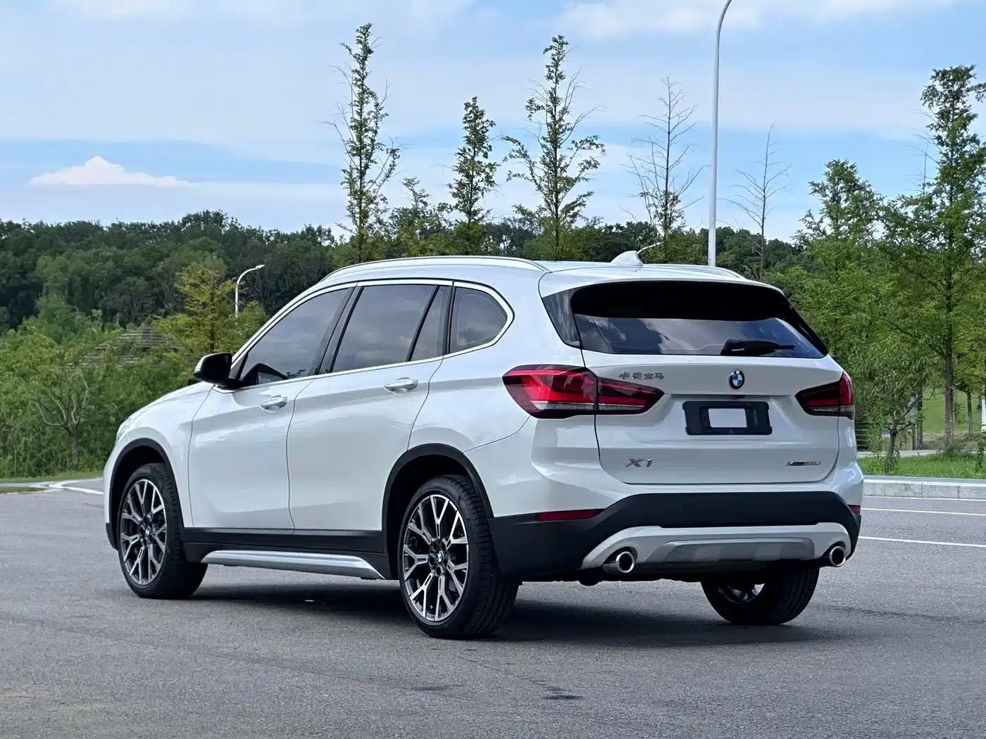 BMW X1 2021 xDrive25Li Premium — миниатюра 22